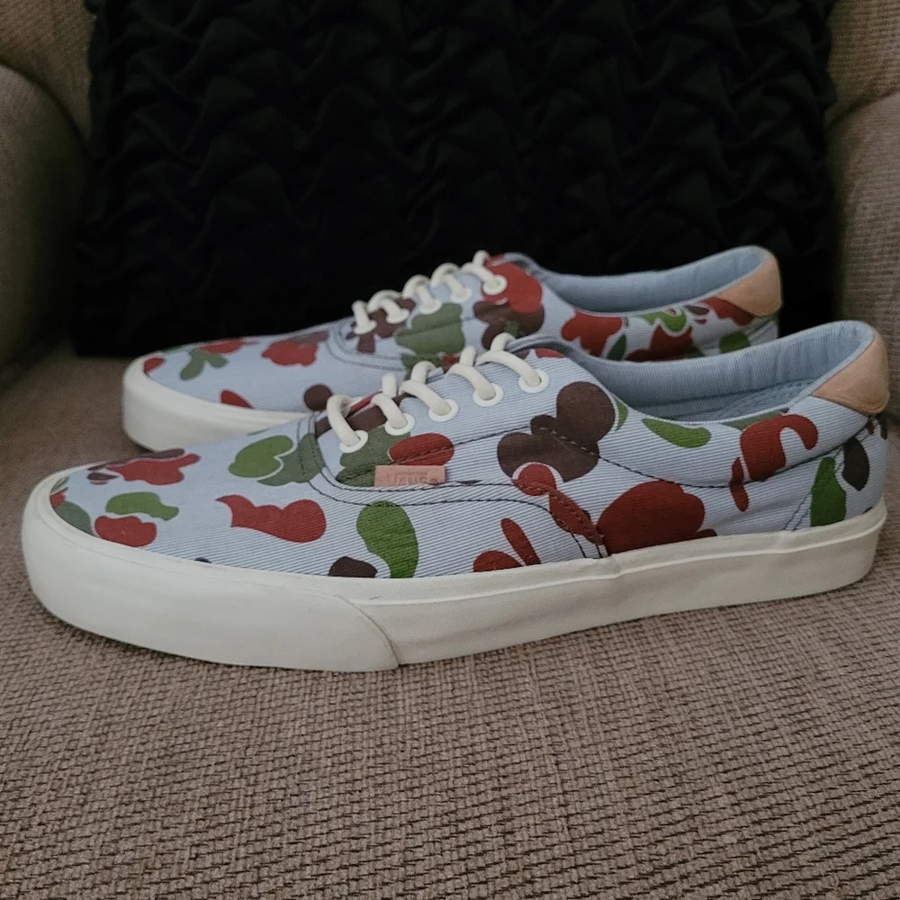 VANS MEN'S ABSTRACT PRINT LACE UP SNEAKERS